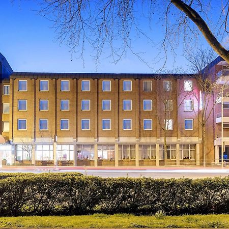 Ibis Paderborn City Екстериор снимка