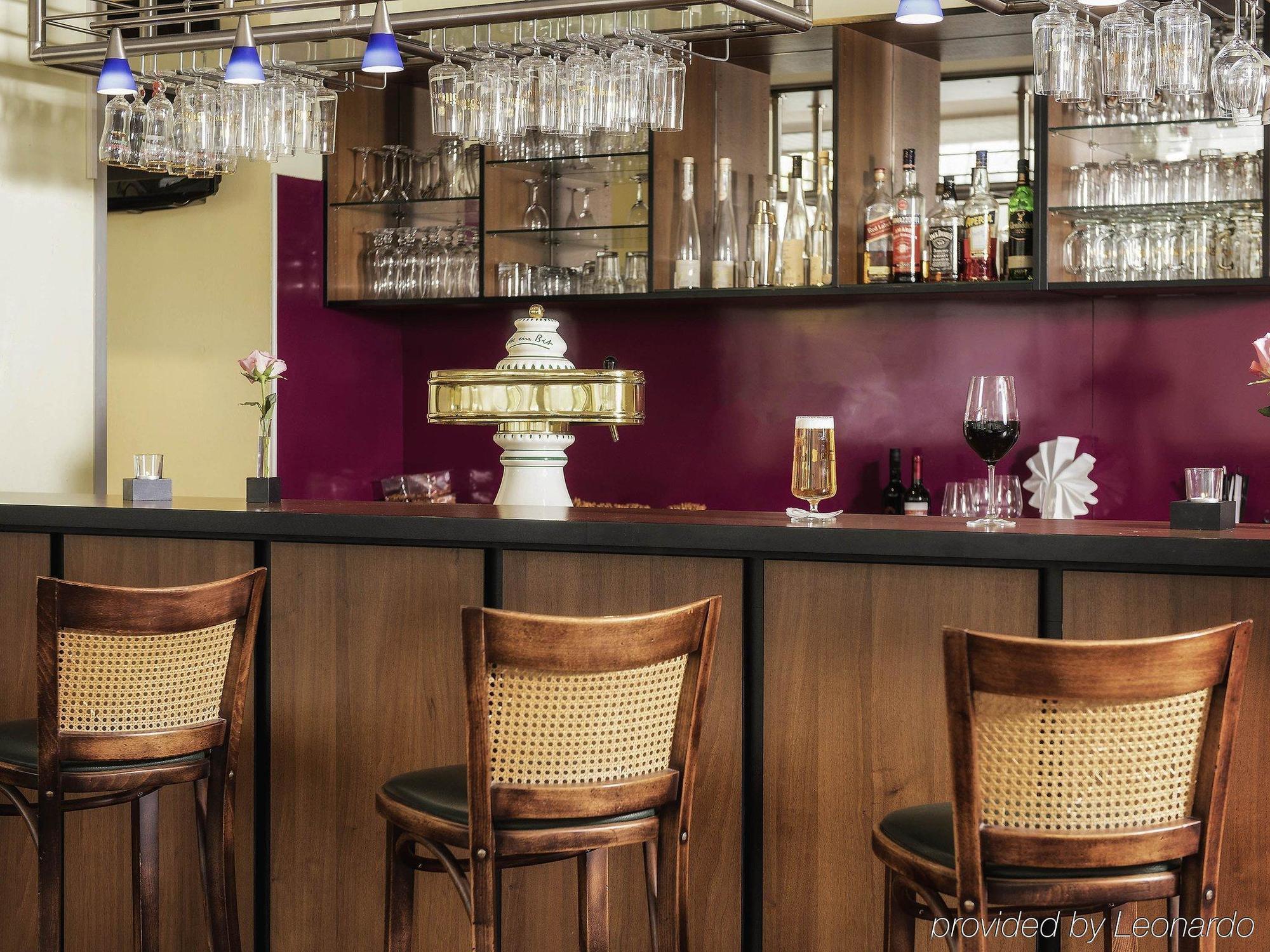 Ibis Paderborn City Екстериор снимка
