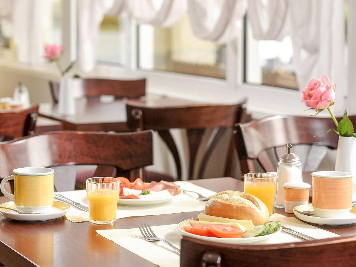Ibis Paderborn City Екстериор снимка