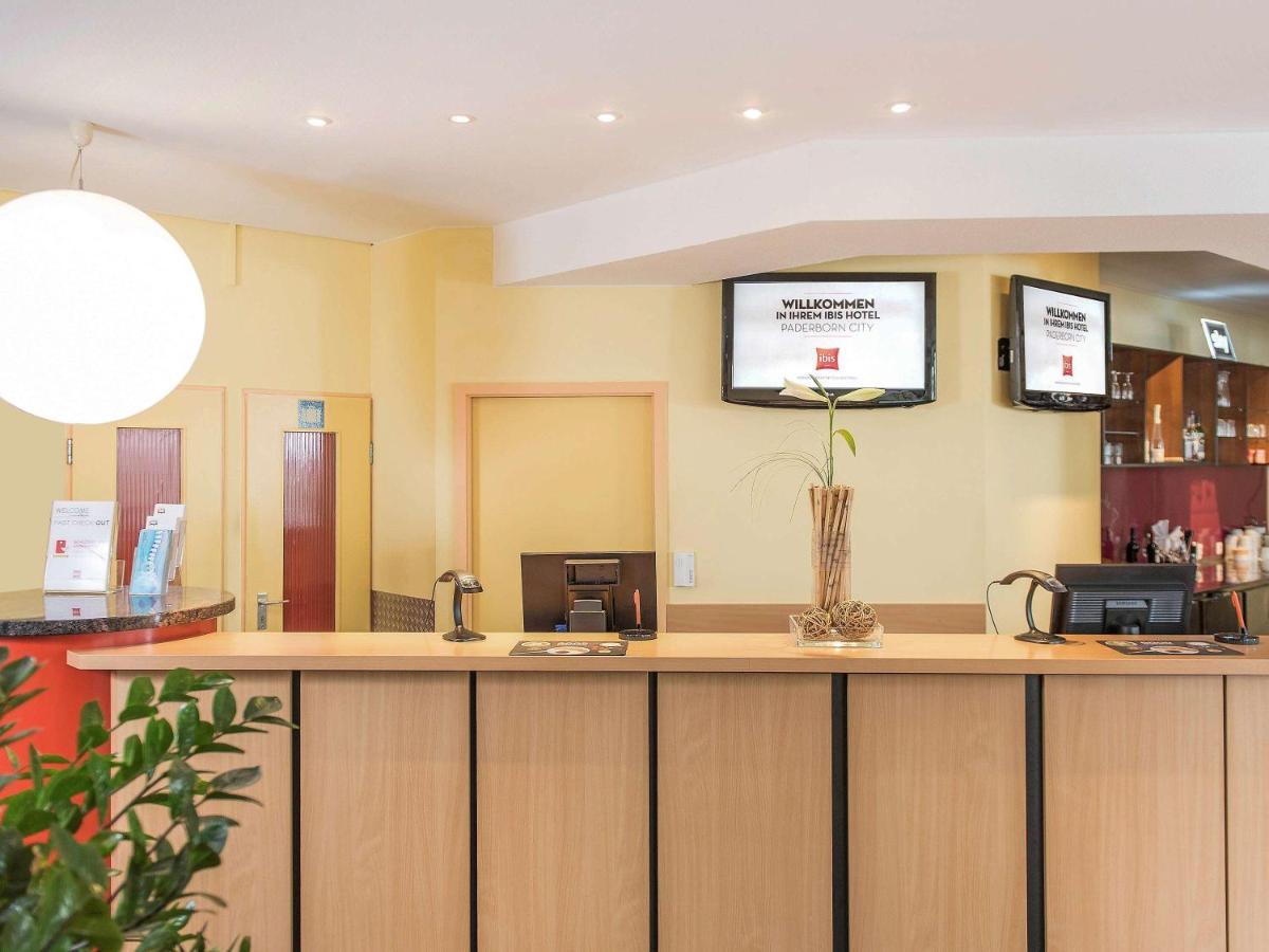 Ibis Paderborn City Екстериор снимка